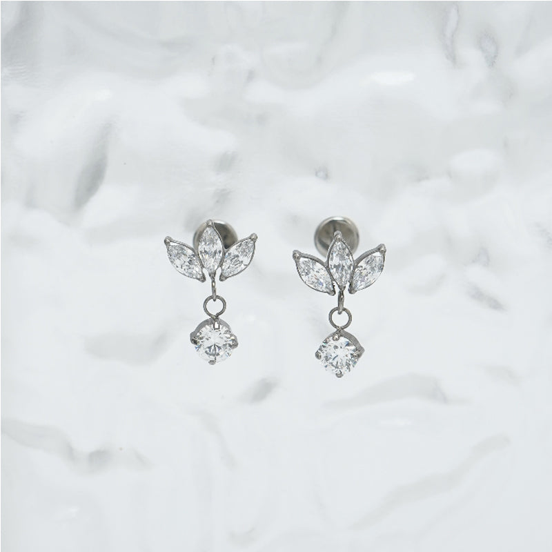 Right Grand Implant Grade Titanium 16G Triple Marquise CZ Internally Threaded Labret Monroe Lip Cartilage Helix Stud Earring